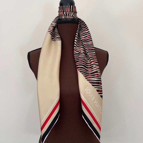 Authentic Louis Vuitton Scarf Monogram Pattern Alma Bag Print Beige Silk Wrap - Picture 14 of 16